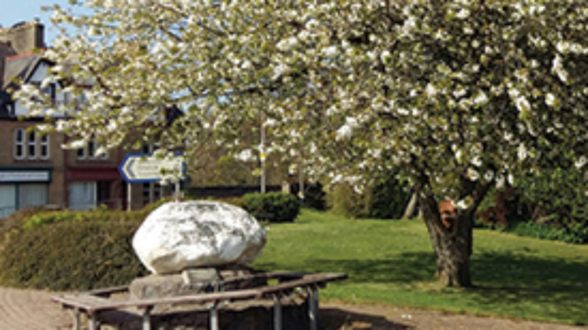 Ardgay - clach eiteach